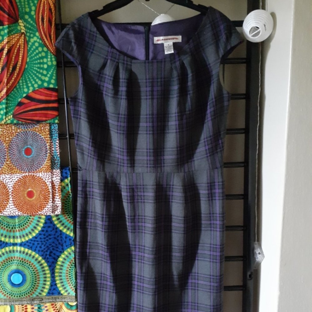 size 8 Purple Plaid